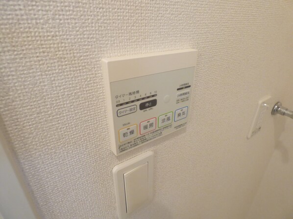 サニー離宮前の物件内観写真